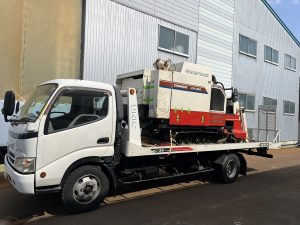 見附市の業者さまより、YANMAR コンバイン CA355を買取させていただきました。誠にありがとうございます。