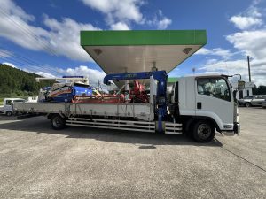 R7.9.3十日町市のお客様から、 イセキ コンバイン HVG323G・HVG217 を買取させていただきました。 誠にありがとうございます。